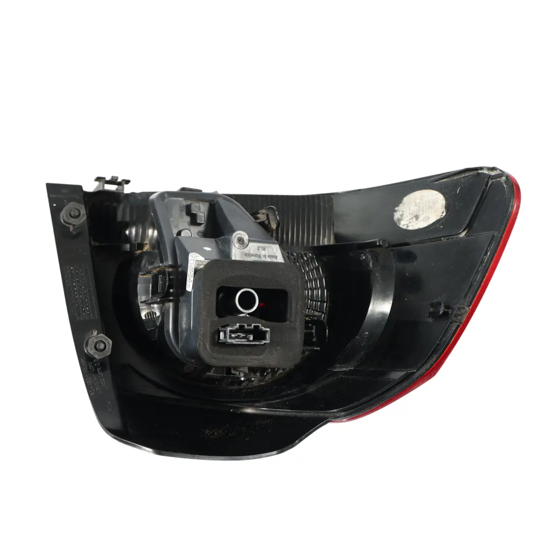 MK6 5K Feu Arrière Hayon Extérieur Gauche pour Volkswagen Golf à propos du numéro de pièce 5K0945095N Volkswagen Golf MK6 5K Feu Arrière Hayon Extérieur Gauche - SKU 5K0945095N - Numéro de pièce 5K0945095N