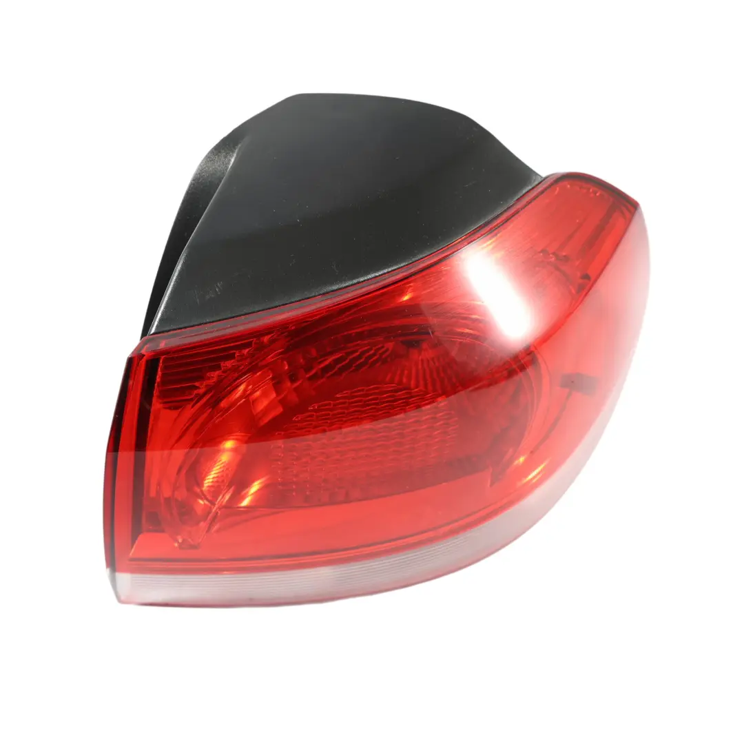 Volkswagen Golf MK6 5K Fanale Posteriore Portellone Esterno Sinistro - SKU 5K0945095N - Numero di parte 5K0945095N