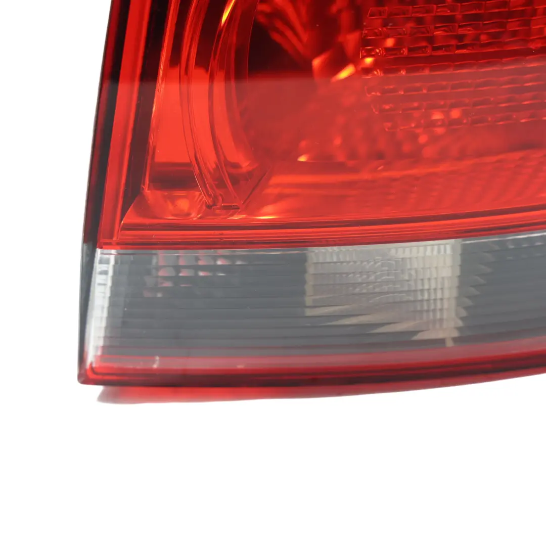 Volkswagen Golf MK6 5K Fanale Posteriore Portellone Esterno Sinistro - SKU 5K0945095N - Numero di parte 5K0945095N