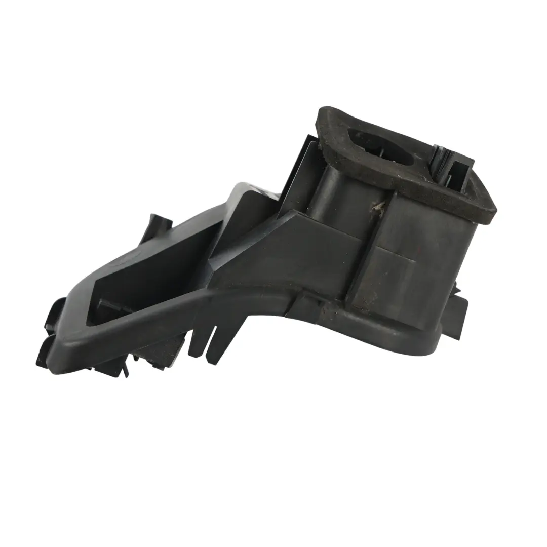 MK6 Portalampada Fanale Posteriore Destro per Volkswagen Golf con numero di parte 5K0945258 Volkswagen Golf MK6 Portalampada Fanale Posteriore Destro - SKU 5K0945258 - Numero di parte 5K0945258