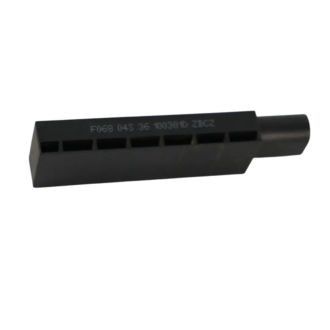 Amplificatore Antenna Keyless per Volkswagen Tiguan 5N Audi Q3 8U con numero di parte 5K0962131 Volkswagen Tiguan 5N Audi Q3 8U Amplificatore Antenna Keyless - SKU 5K0962131 - Numero di parte 5K0962131