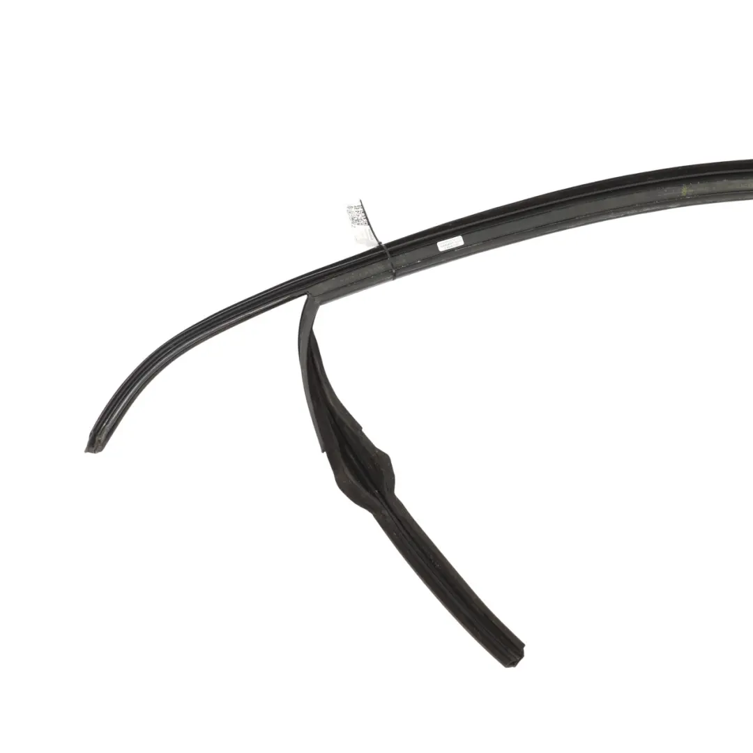 Volkswagen Golf MK6 Türfenster Führungsdichtung Vorne Rechts 3-Türer - SKU 5K3837432B - Teilenummer 5K3837432B