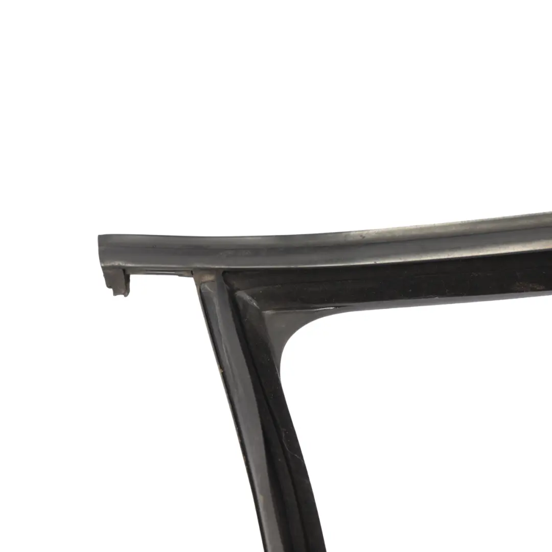 MK6 Türfenster Führungsdichtung Vorne Rechts 3-Türer für Volkswagen Golf mit Teilenummer 5K3837432B Volkswagen Golf MK6 Türfenster Führungsdichtung Vorne Rechts 3-Türer - SKU 5K3837432B - Teilenummer 5K3837432B