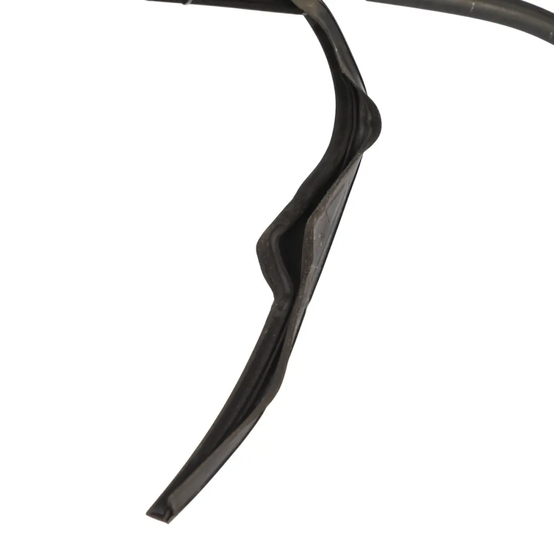 Volkswagen Golf MK6 Guía Ventana Puerta Delantera Derecha 3 Puertas - SKU 5K3837432B - Número de pieza 5K3837432B