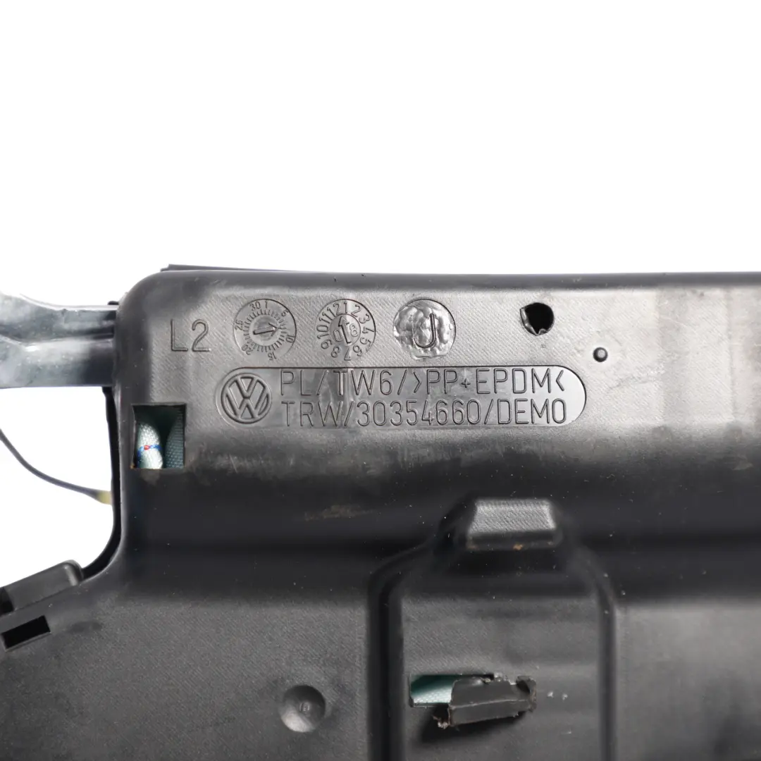 Volkswagen Golf 5K Passenger Seat Air Module Unit Front Left N/S - SKU 5K3880241 - Part number 5K3880241