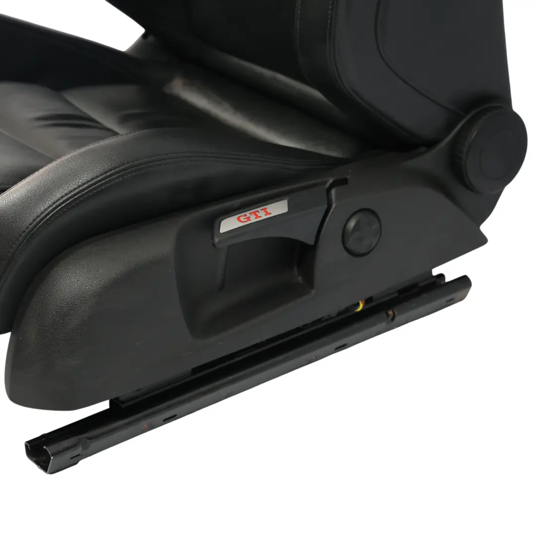 Mk6 GTI GTD Asiento Delantero Izquierdo Calefactado Cuero Negro para Volkswagen Golf con número de pieza 5K3881805CH Volkswagen Golf Mk6 GTI GTD Asiento Delantero Izquierdo Calefactado Cuero Negro - SKU 5K3881805CH-1 - Número de pieza 5K3881805CH