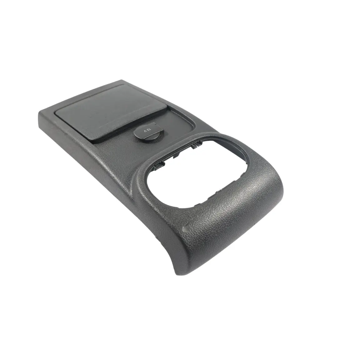 Copertura Console Posteriore Pannello Nero per Volkswagen Tiguan 5N con numero di parte 5M0862533D Volkswagen Tiguan 5N Copertura Console Posteriore Pannello Nero - SKU 5M0862533D - Numero di parte 5M0862533D