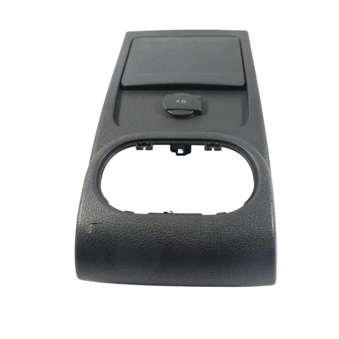 Osłona Tylna Tunelu Konsoli Czarna do Volkswagen Tiguan 5N o numerze 5M0862533D Volkswagen Tiguan 5N Osłona Tylna Tunelu Konsoli Czarna - SKU 5M0862533D - Numer Części 5M0862533D