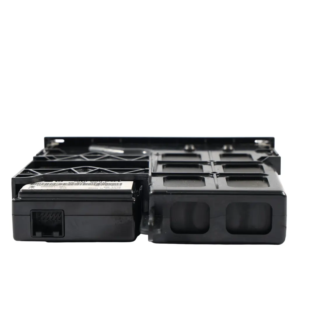 Module Interface Contrôle Électronique Multimédia pour Volkswagen Polo 6R à propos du numéro de pièce 5N0035342F Volkswagen Polo 6R Module Interface Contrôle Électronique Multimédia - SKU 5N0035342F-1 - Numéro de pièce 5N0035342F