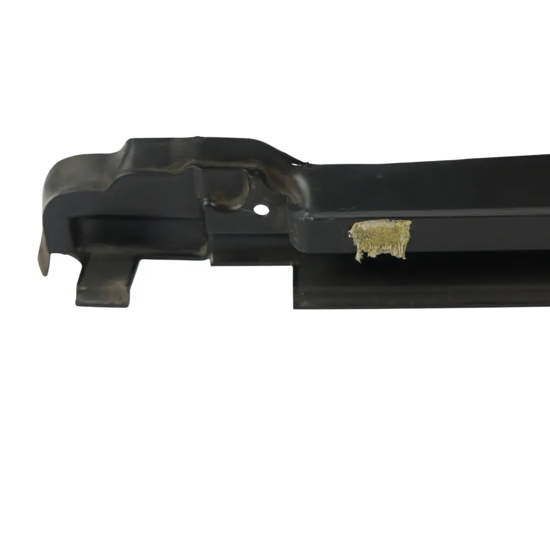 Volkswagen Tiguan 5N Radiator Air Deflector Seal Gasket Right O/S - SKU 5N0121332 - Part number 5N0121332