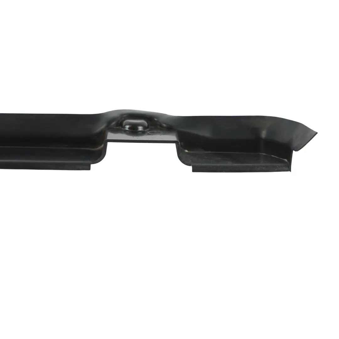 Guarnizione Deflettore Aria Radiatore Sinistra per Volkswagen Tiguan 5N con numero di parte 5N0121332A Volkswagen Tiguan 5N Guarnizione Deflettore Aria Radiatore Sinistra - SKU 5N0121332A - Numero di parte 5N0121332A