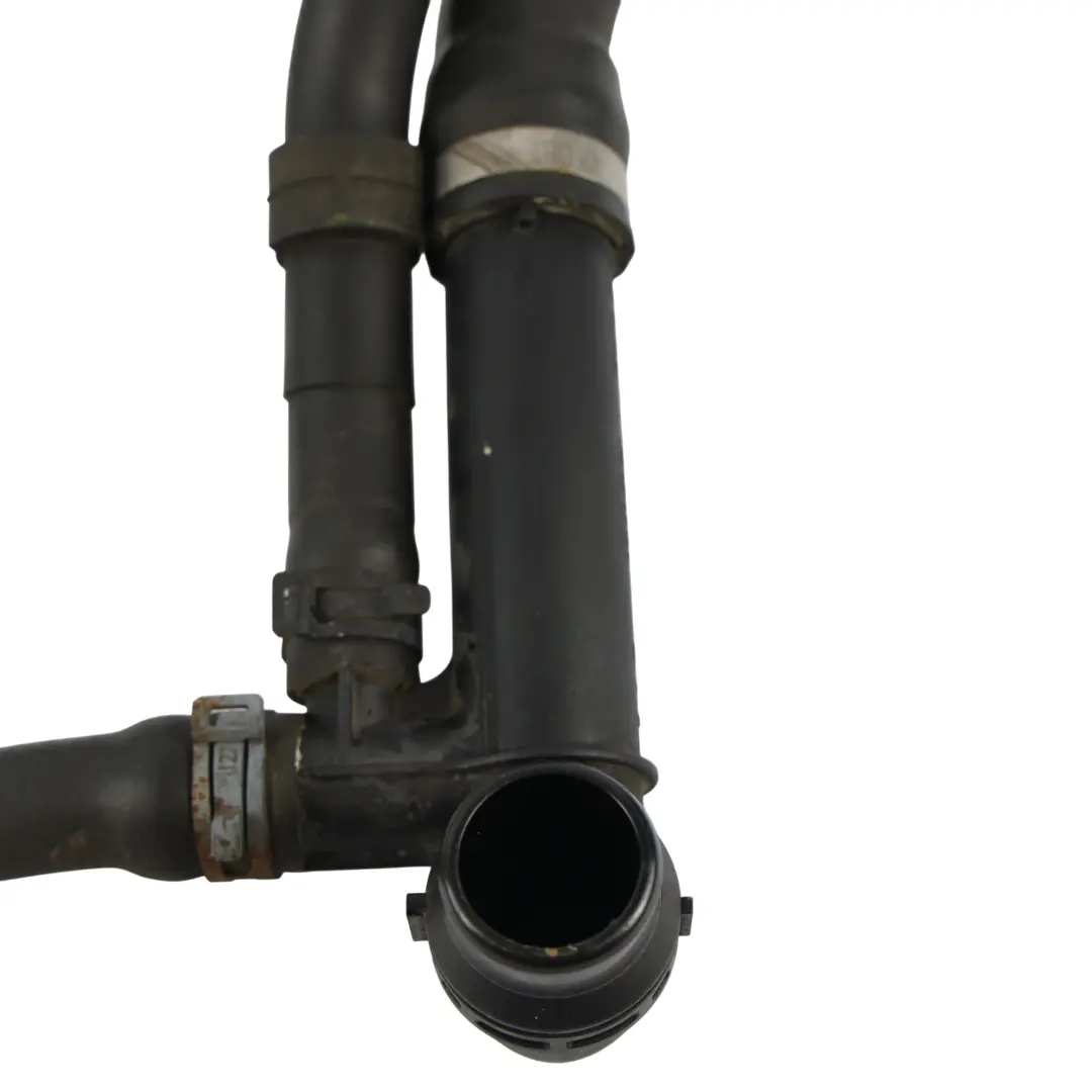 Volkswagen Tiguan 5N Tubo Condotto Liquido Refrigerante - SKU 5N0122051BQ - Numero di parte 5N0122051BQ