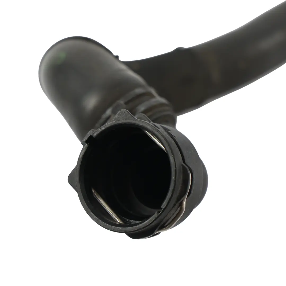 Mk1 Manguera Tubo Refrigerante Radiador Auxiliar para Audi Q3 con número de pieza 5N0122051CB Audi Q3 Mk1 Manguera Tubo Refrigerante Radiador Auxiliar - SKU 5N0122051CB - Número de pieza 5N0122051CB