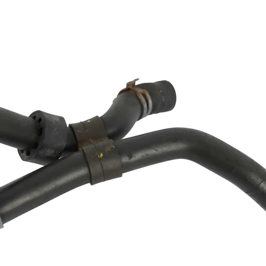 Manguera Refrigerante Sistema Enfriamiento Motor para Audi Q3 SE con número de pieza 5N0122086F Audi Q3 SE Manguera Refrigerante Sistema Enfriamiento Motor - SKU 5N0122086F - Número de pieza 5N0122086F