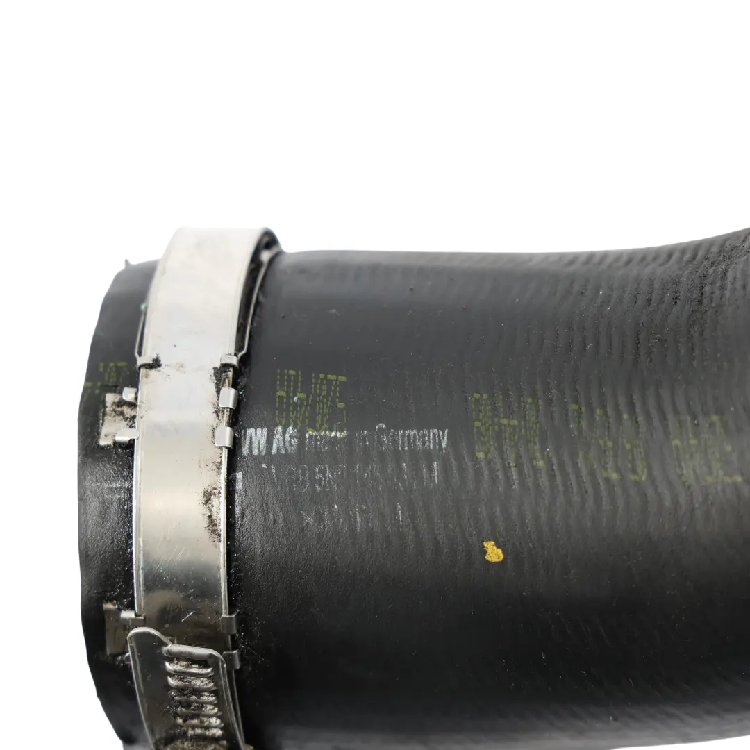7N Turbo Ladeluftkühler Rohr Schlauch 1.4 TSI CAVA für Volkswagen Sharan mit Teilenummer 5N0145834M Volkswagen Sharan 7N Turbo Ladeluftkühler Rohr Schlauch 1.4 TSI CAVA - SKU 5N0145834M - Teilenummer 5N0145834M