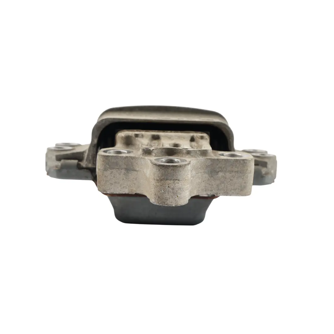 7N Poduszka Łapa Silnika Prawa 1.4 TSI do Volkswagen Sharan o numerze 5N0199262D Volkswagen Sharan 7N Poduszka Łapa Silnika Prawa 1.4 TSI - SKU 5N0199262D - Numer Części 5N0199262D