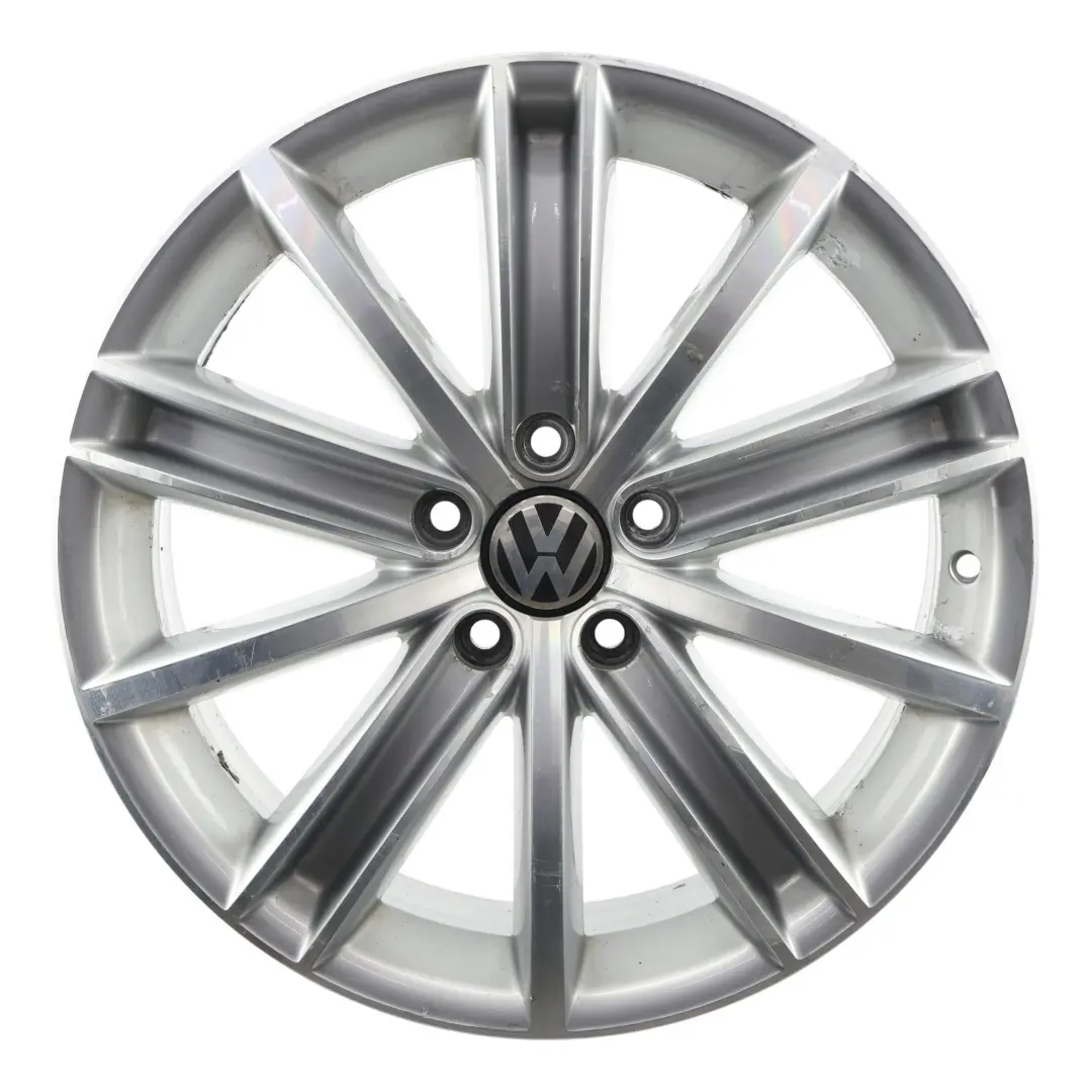 Silber Alu Felge 18" ET:43 7J Speiche New York für Volkswagen Tiguan 5N mit Teilenummer 5N0601025AF Volkswagen Tiguan 5N Silber Alu Felge 18" ET:43 7J Speiche New York - SKU 5N0601025AF-1 - Teilenummer 5N0601025AF