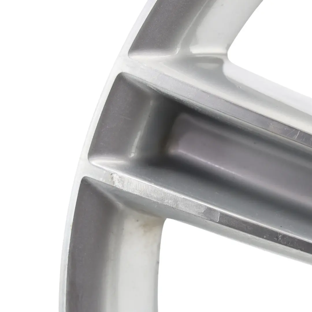 Jante Alliage Argent 18" ET:43 7J Spoke New York pour Volkswagen Tiguan 5N à propos du numéro de pièce 5N0601025AF Volkswagen Tiguan 5N Jante Alliage Argent 18" ET:43 7J Spoke New York - SKU 5N0601025AF-1 - Numéro de pièce 5N0601025AF