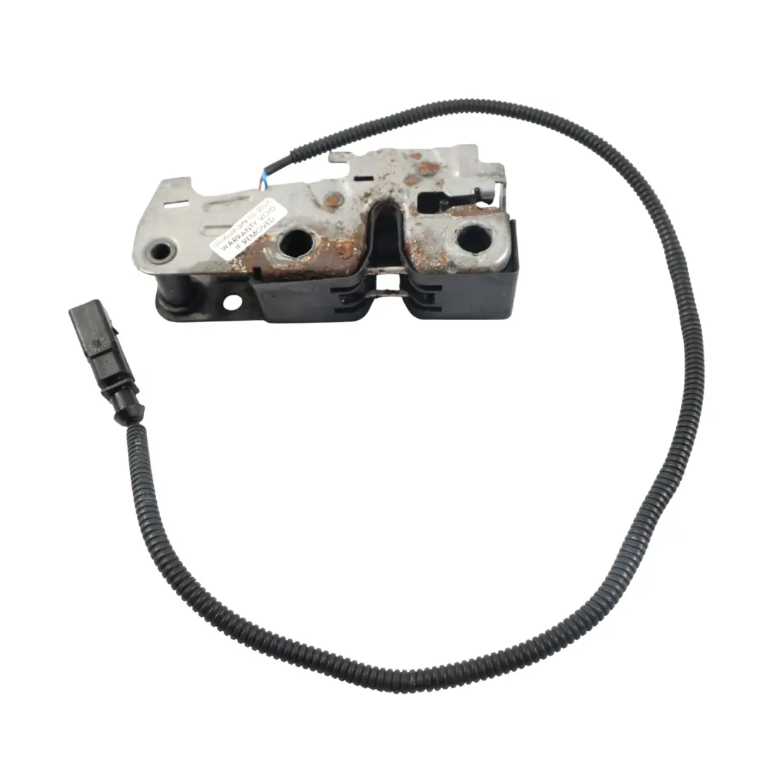 Volkswagen Tiguan 5N Cerradura Capó Delantero - SKU 5N0823509B - Número de pieza 5N0823509B