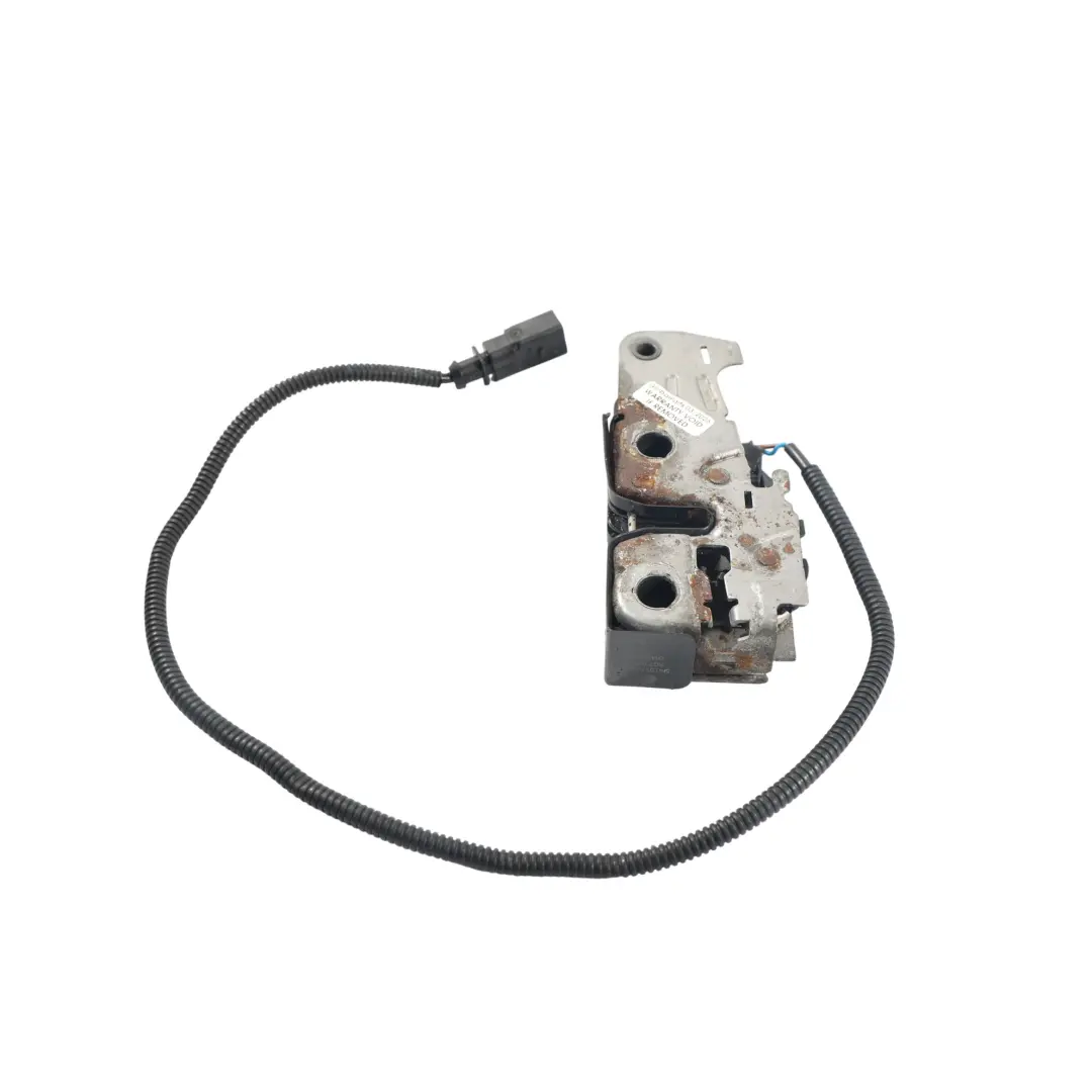 Cerradura Capó Delantero para Volkswagen Tiguan 5N con número de pieza 5N0823509B Volkswagen Tiguan 5N Cerradura Capó Delantero - SKU 5N0823509B - Número de pieza 5N0823509B