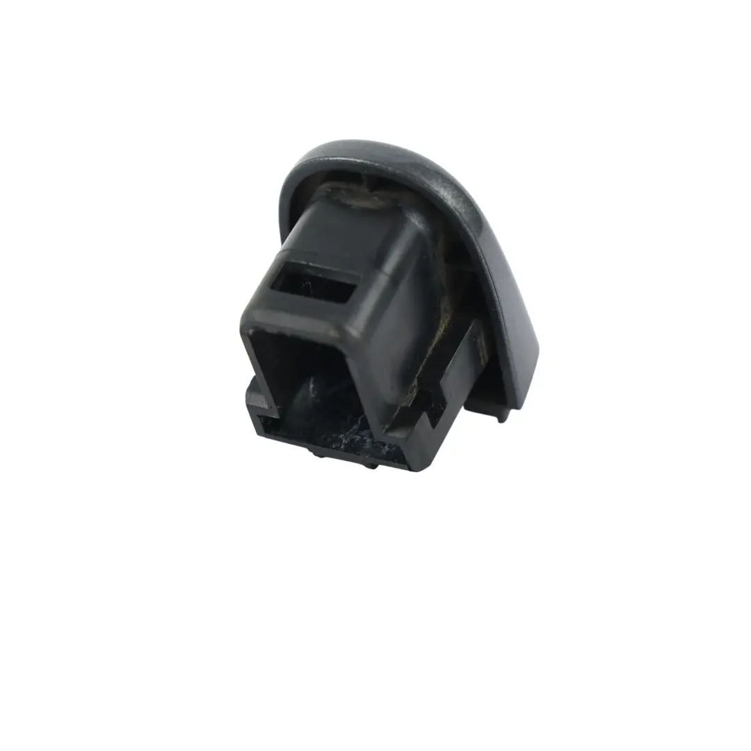 Maniglia Porta Grigio Pepe Metallizzato D7R per Volkswagen Tiguan 5N con numero di parte 5N0839167B Volkswagen Tiguan 5N Maniglia Porta Grigio Pepe Metallizzato D7R - SKU 5N0839167B-PEG - Numero di parte 5N0839167B