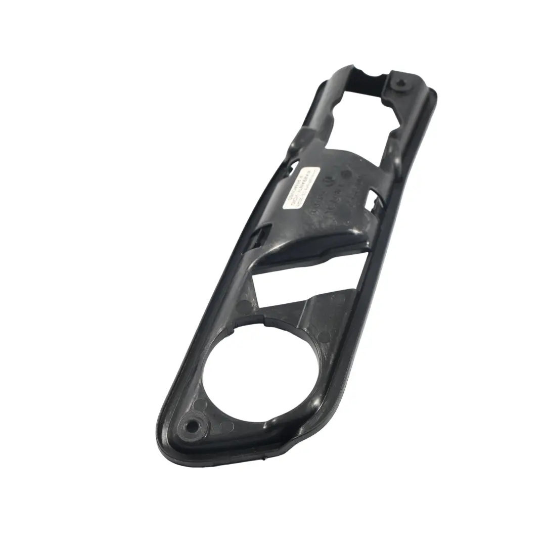 Türgriff Halterung Umrandung Hinten Links für Volkswagen Tiguan 5N mit Teilenummer 5N0839197 Volkswagen Tiguan 5N Türgriff Halterung Umrandung Hinten Links - SKU 5N0839197 - Teilenummer 5N0839197