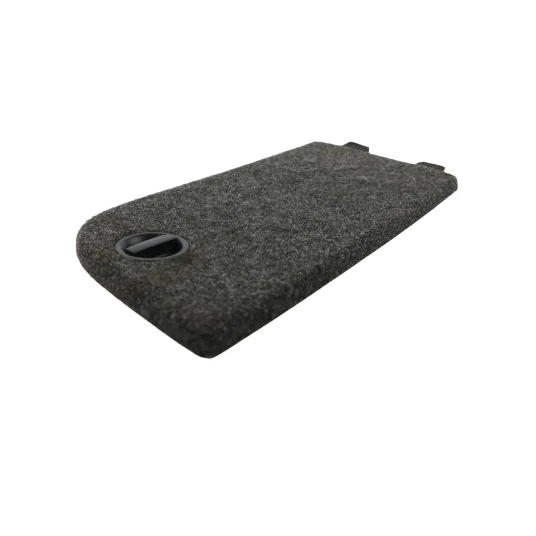 Garniture Coffre Arrière Volet Droit pour Volkswagen Tiguan 5N à propos du numéro de pièce 5N0867462 Volkswagen Tiguan 5N Garniture Coffre Arrière Volet Droit - SKU 5N0867462 - Numéro de pièce 5N0867462