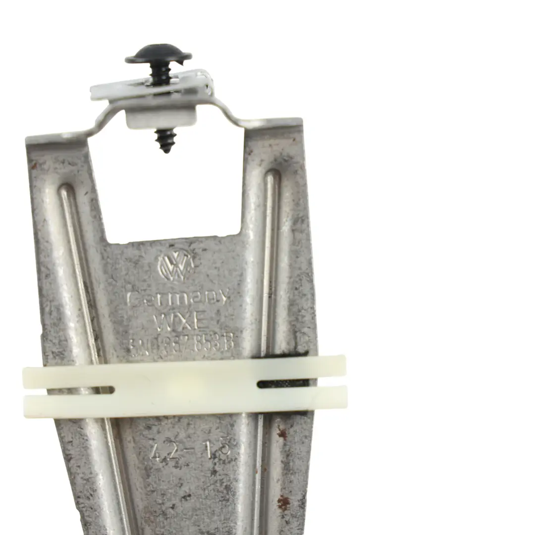 Volkswagen Tiguan 5N Soporte Montaje Consola Central Trasera - SKU 5N0867853B - Número de pieza 5N0867853B