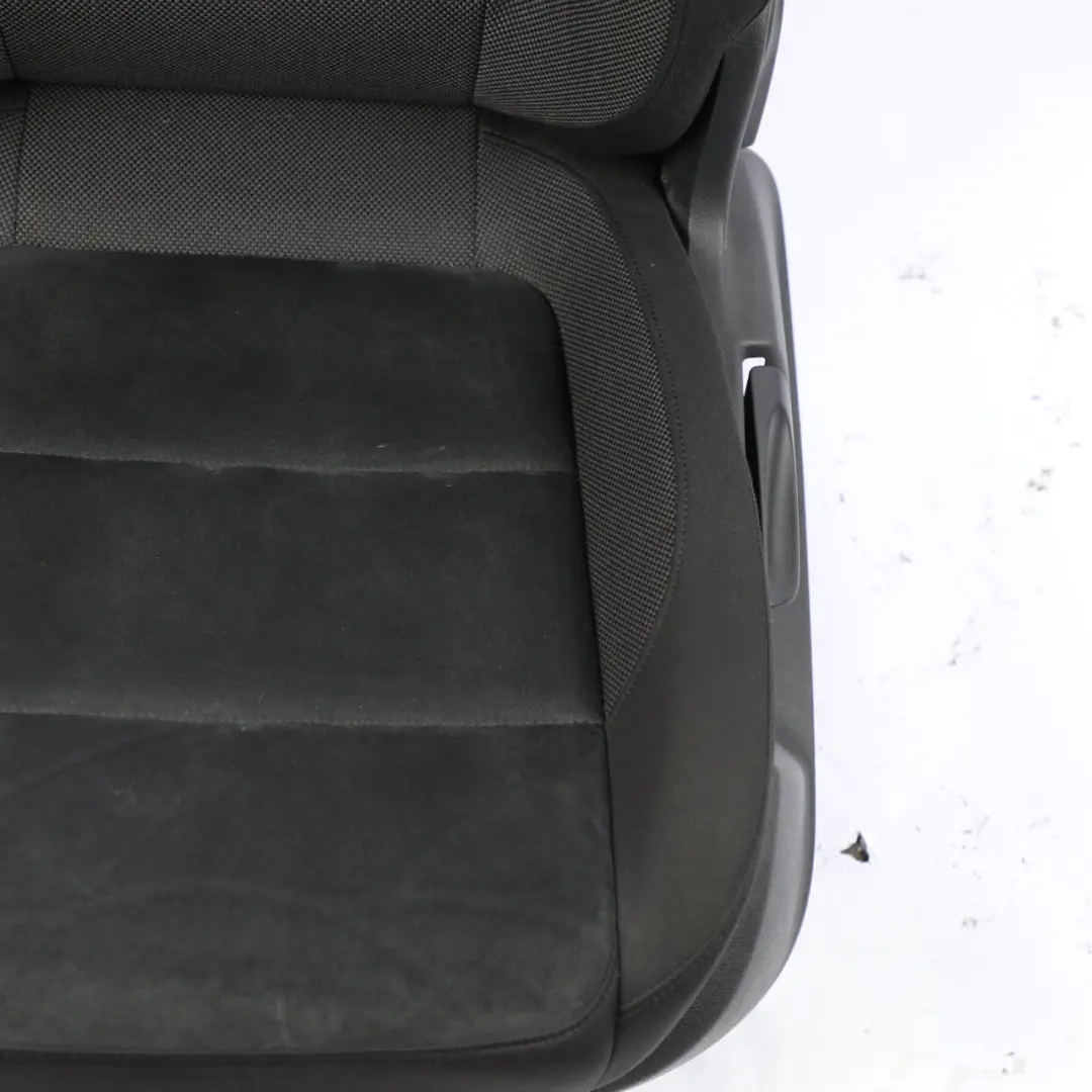 VW Volkswagen Tiguan 5N Asiento Delantero Izquierdo Tela Titan Negro Interior - SKU 5N0881805GF-1 - Número de pieza 5N0881805GF