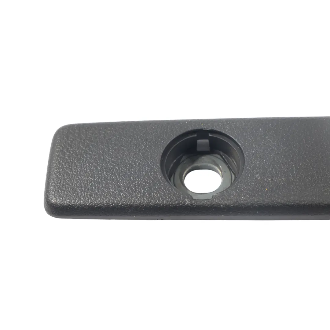 MK1 Tapa Panel Central Asiento Trasero para Volkswagen Tiguan con número de pieza 5N0885749 Volkswagen Tiguan MK1 Tapa Panel Central Asiento Trasero - SKU 5N0885749 - Número de pieza 5N0885749