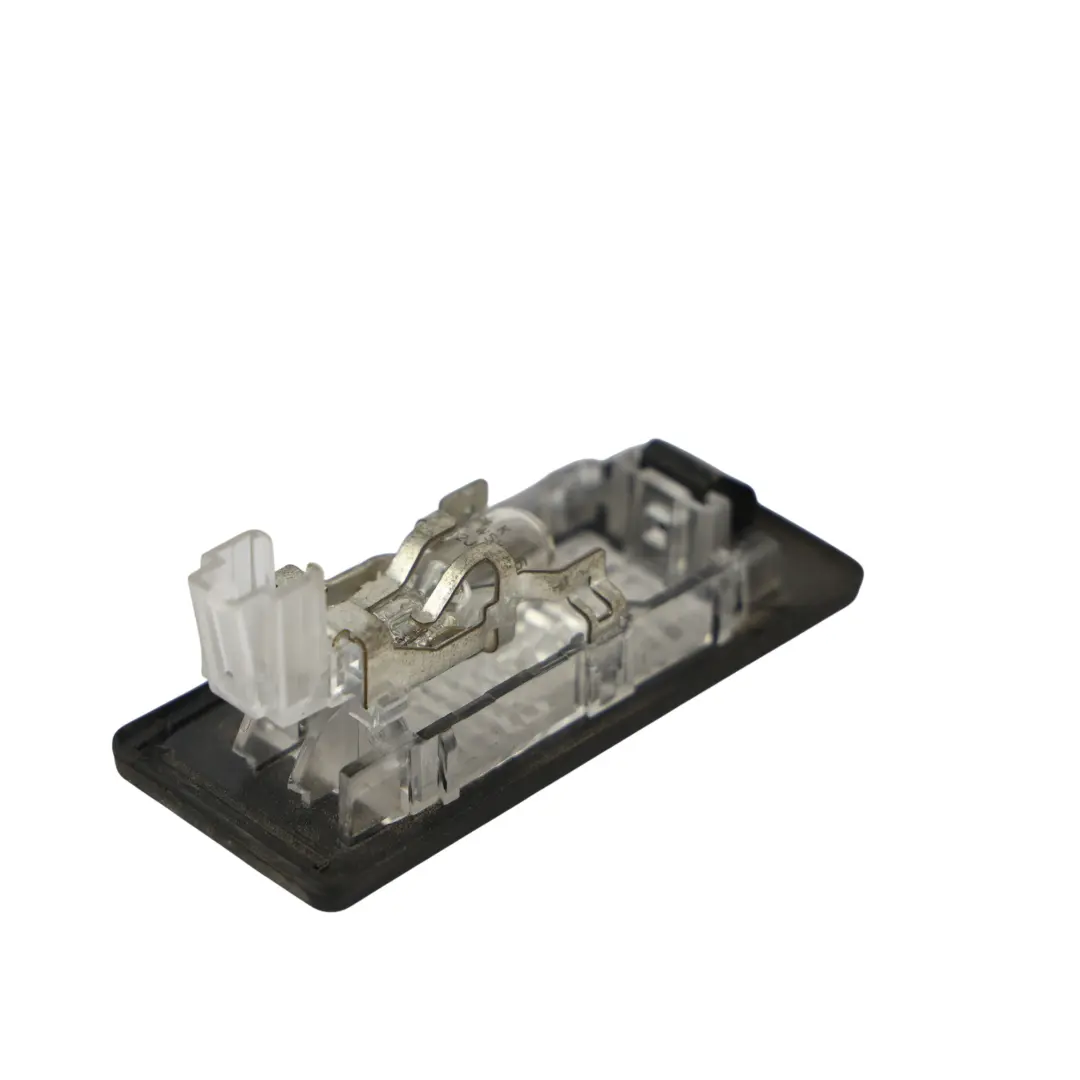 Skoda Octavia 5E Superb 3V Luz Placa Matrícula - SKU 5N0943021B - Número de pieza 5N0943021B