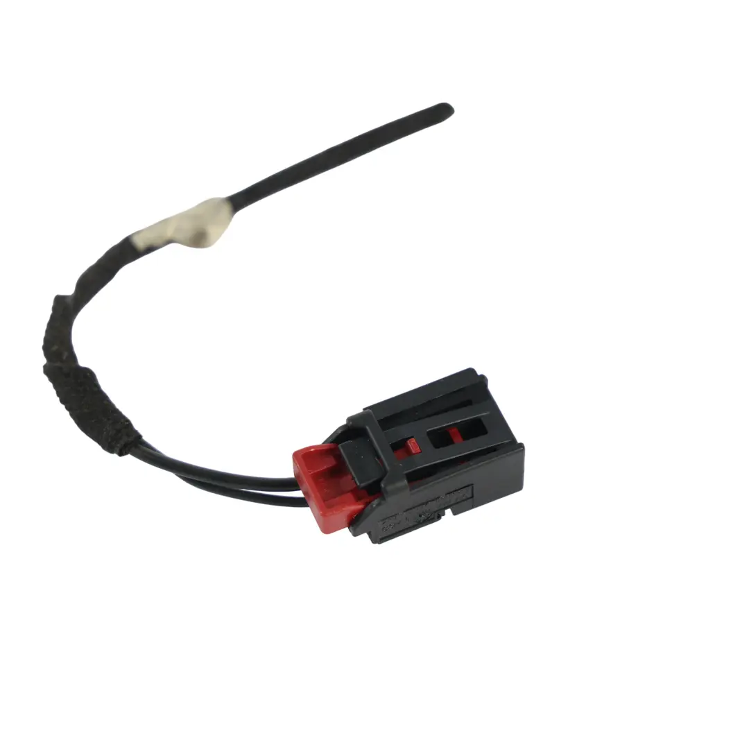 Wiązki Wtyczka Lampy Lewy Tył do Volkswagen Tiguan 5N o numerze 5N0945093G Volkswagen Tiguan 5N Wiązki Wtyczka Lampy Lewy Tył - SKU 5N0945093G-2 - Numer Części 5N0945093G