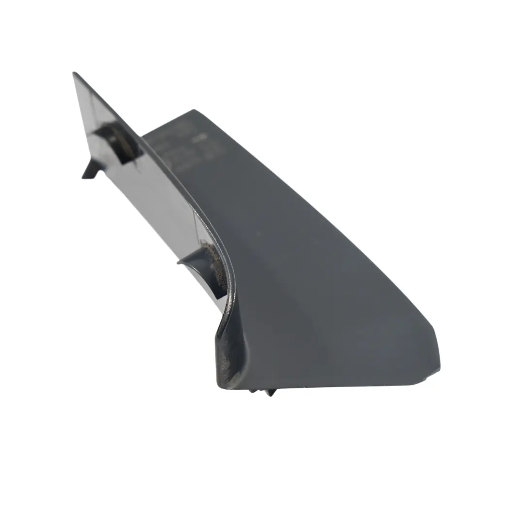 Cubierta Luz Trasera Exterior Izquierda para Volkswagen Tiguan 5N con número de pieza 5N0945311D Volkswagen Tiguan 5N Cubierta Luz Trasera Exterior Izquierda - SKU 5N0945311D - Número de pieza 5N0945311D