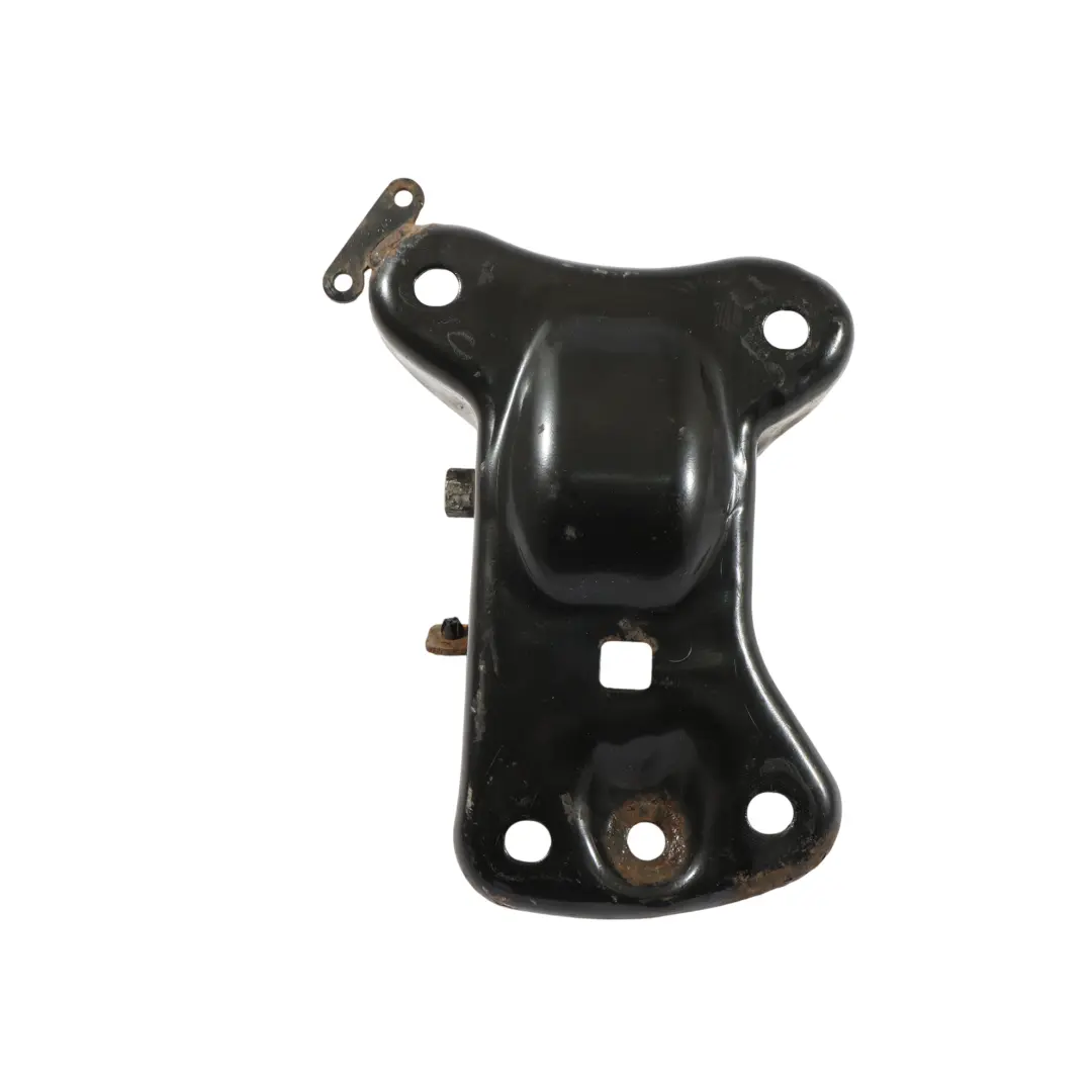 Audi Q2 GA Support Fixation Essieu Arrière Gauche - SKU 5Q0501545D - Numéro de pièce 5Q0501545D