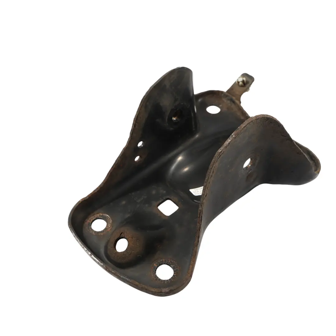 Audi Q2 GA Soporte Montaje Eje Trasero Derecho - SKU 5Q0501546C - Número de pieza 5Q0501546D