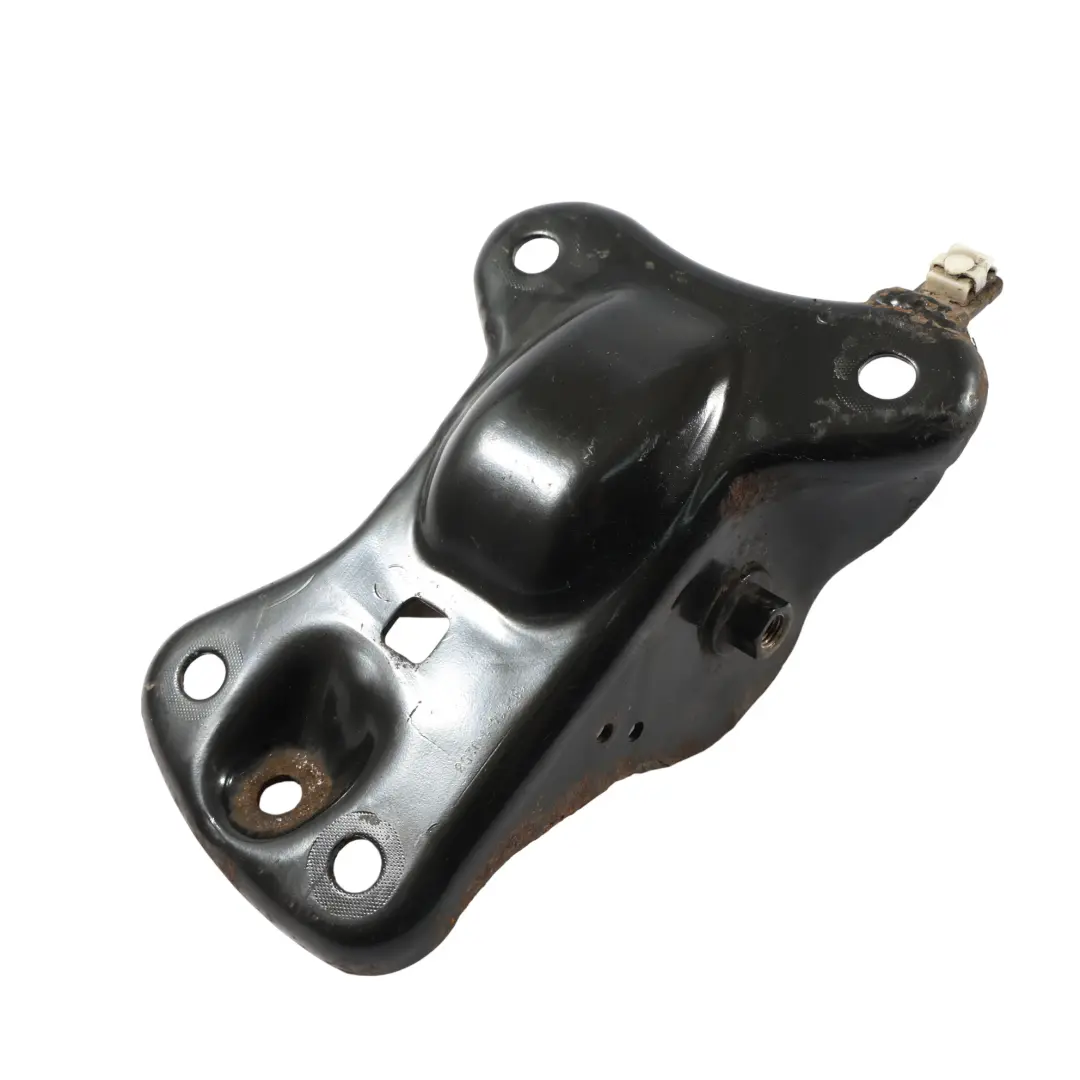 Soporte Montaje Eje Trasero Derecho para Audi Q2 GA con número de pieza 5Q0501546D Audi Q2 GA Soporte Montaje Eje Trasero Derecho - SKU 5Q0501546C - Número de pieza 5Q0501546D