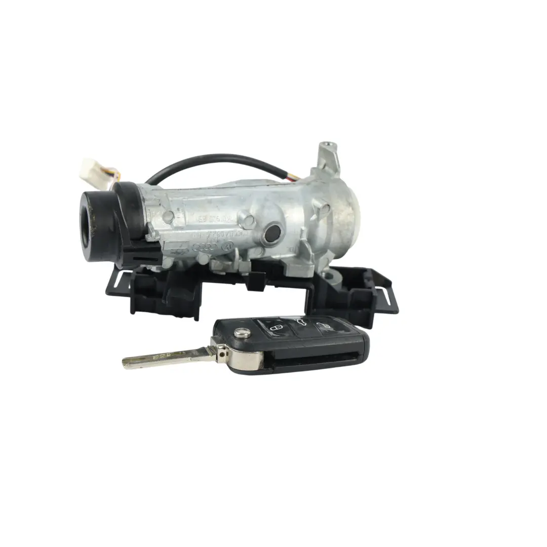 MK3 Superb MK3 Barillet Serrure Allumage Avec Clé pour Skoda Octavia à propos du numéro de pièce 5Q0905865A Skoda Octavia MK3 Superb MK3 Barillet Serrure Allumage Avec Clé - SKU 5Q0905865A - Numéro de pièce 5Q0905865A