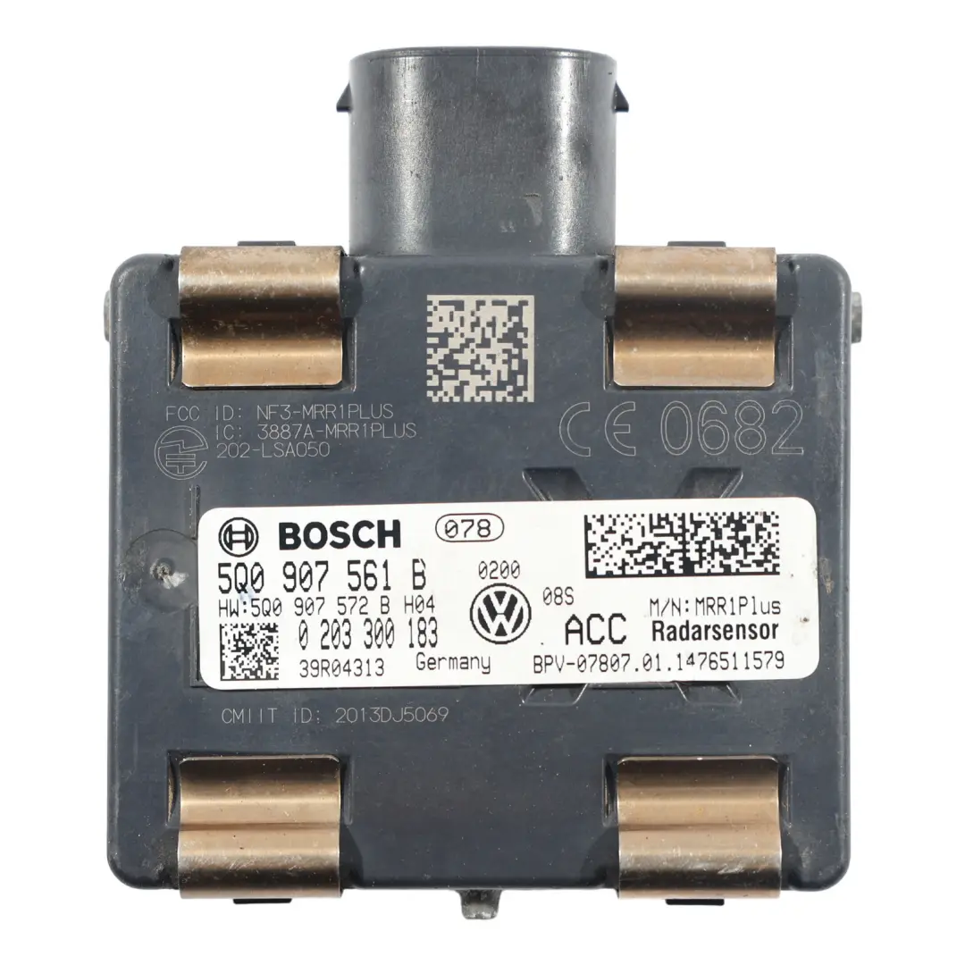 Module Capteur Radar Contrôle Distance pour Volkswagen Golf Mk7 à propos du numéro de pièce 5Q0907561B Volkswagen Golf Mk7 Module Capteur Radar Contrôle Distance - SKU 5Q0907561B - Numéro de pièce 5Q0907561B
