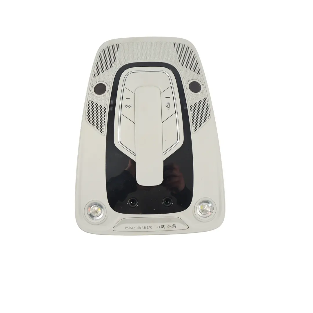 8Y A4 B9 A5 F5 A6 C8 Lampka Podsufitki Wnętrza do Audi A3 o numerze 5Q0951177 Audi A3 8Y A4 B9 A5 F5 A6 C8 Lampka Podsufitki Wnętrza - SKU 5Q0951177 - Numer Części 5Q0951177