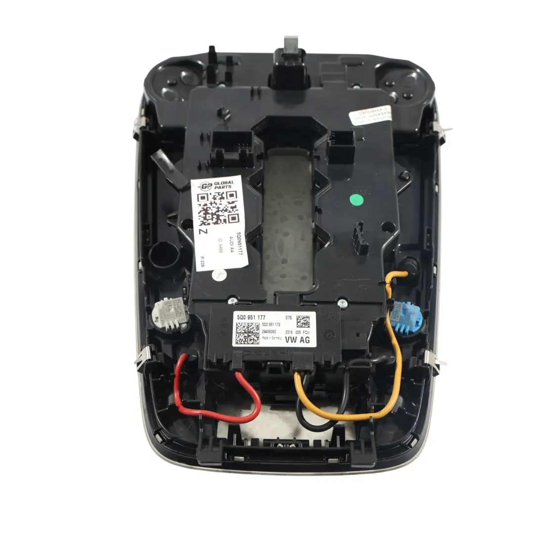 Audi A3 8Y A4 B9 A5 F5 A6 C8 Plafonnier Lecture Intérieur - SKU 5Q0951177 - Numéro de pièce 5Q0951177