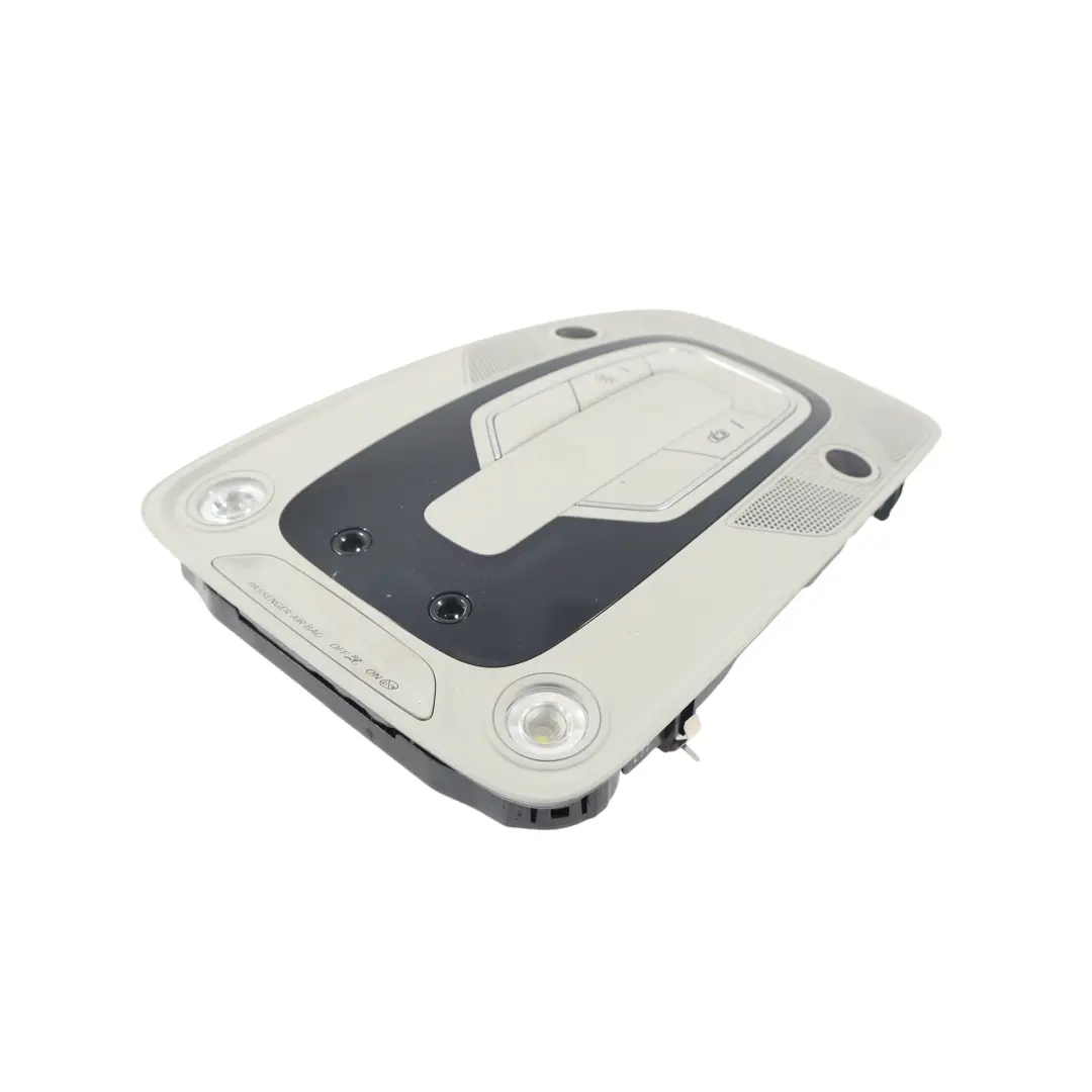 8Y A4 B9 A5 F5 A6 C8 Luce Lettura Tetto Interna per Audi A3 con numero di parte 5Q0951177 Audi A3 8Y A4 B9 A5 F5 A6 C8 Luce Lettura Tetto Interna - SKU 5Q0951177 - Numero di parte 5Q0951177