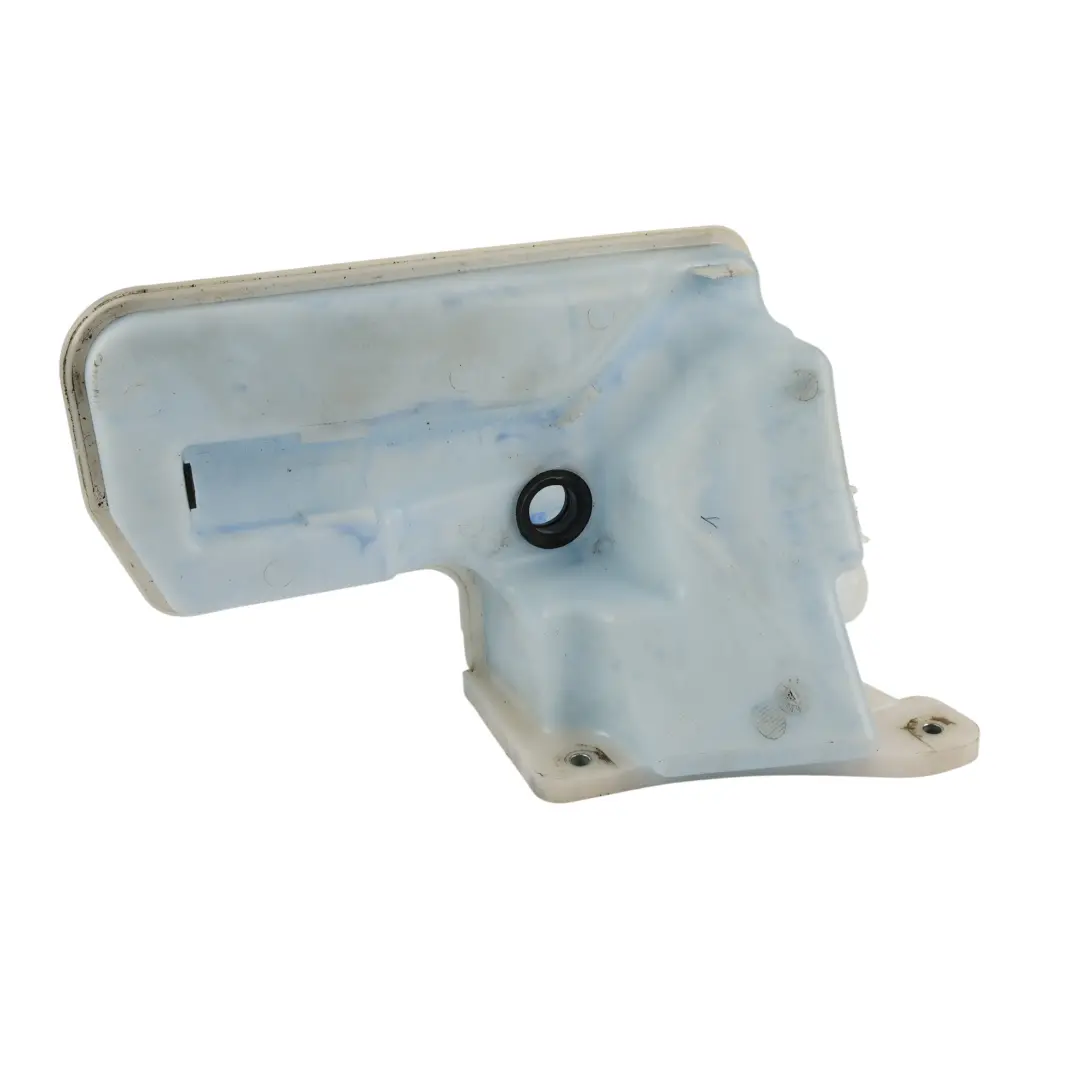 Zbiornik Płynu Do Spryskiwaczy do Audi Q2 GA o numerze 5Q0955448AQ Audi Q2 GA Zbiornik Płynu Do Spryskiwaczy - SKU 5Q0955448AQ - Numer Części 5Q0955448AQ