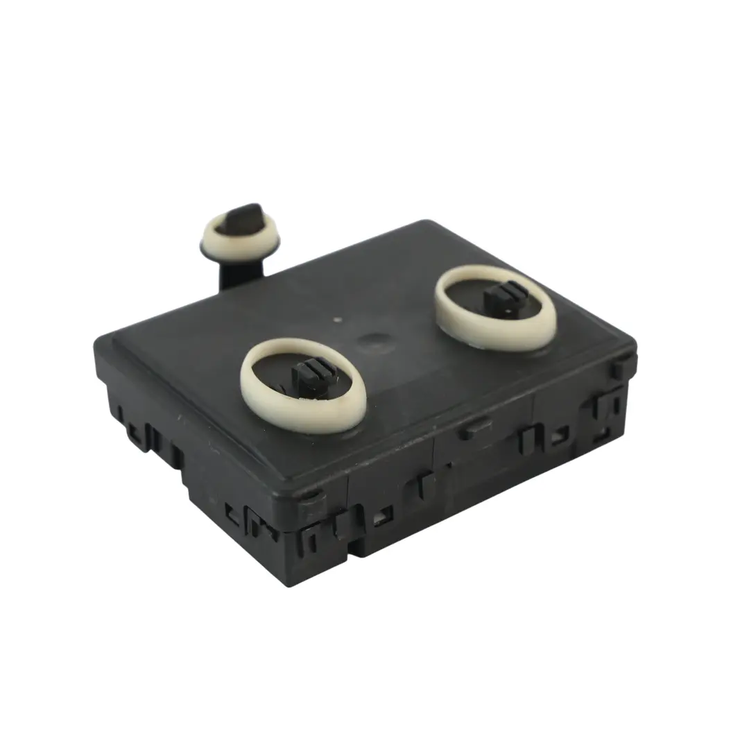 Modulo Controllo Porta Anteriore Passeggero per Audi Q2 GA A3 8V con numero di parte 5Q0959392F Audi Q2 GA A3 8V Modulo Controllo Porta Anteriore Passeggero - SKU 5Q0959392F - Numero di parte 5Q0959392F