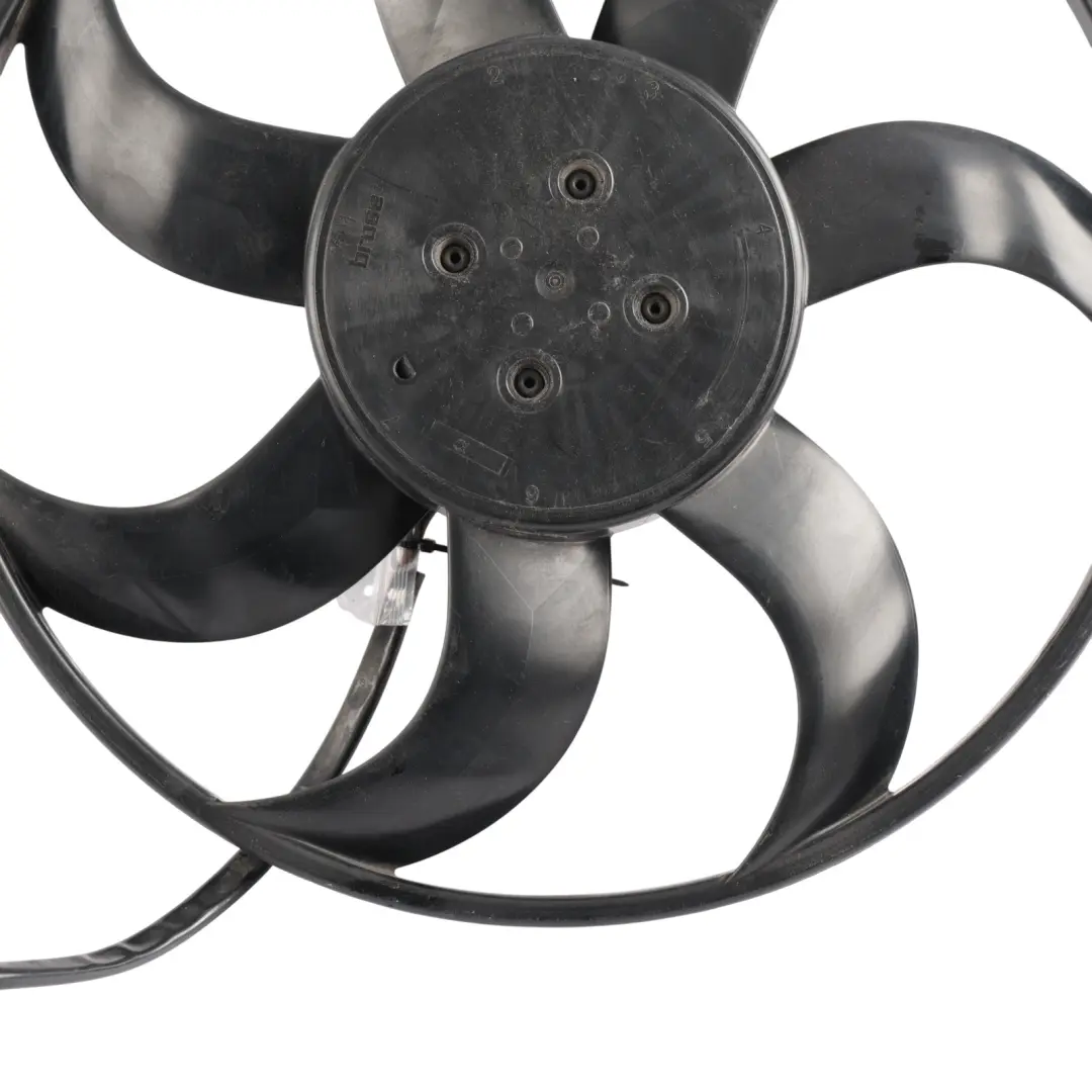 VW Volkswagen Passat B8 Engine Cooling Fan Radiator Fan Blower - SKU 5Q0959455BE - Part number 5Q0959455BE