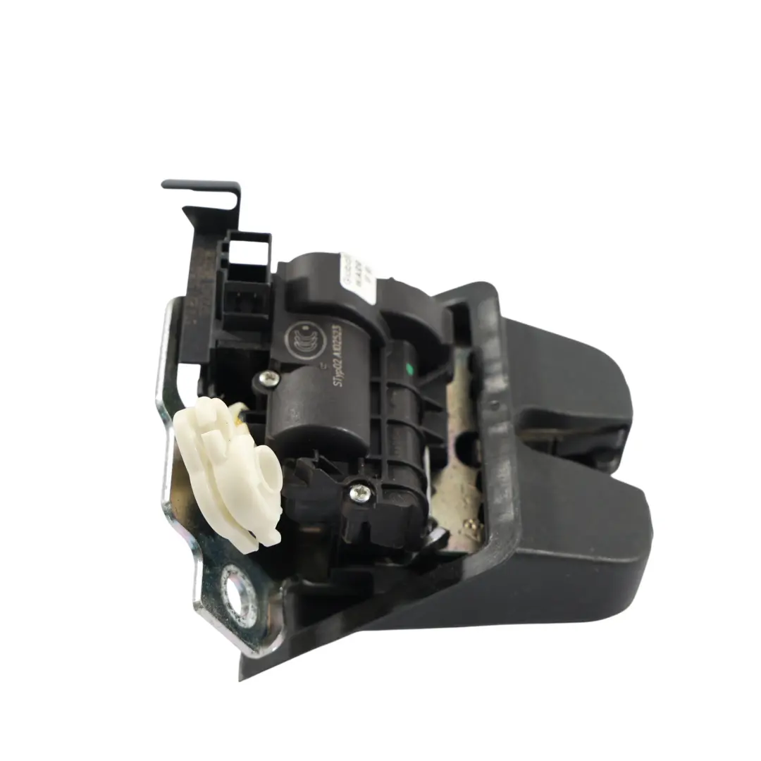 Volkswagen Passat B8 Mécanisme Serrure Hayon Coffre - SKU 5TA827505D - Numéro de pièce 5TA827505D