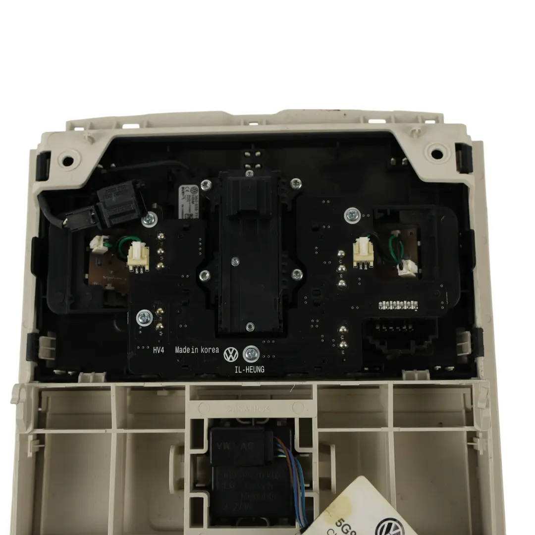 Volkswagen Passat B8 3G Golf 5G Panel Botón Luz Techo Interior - SKU 5TA947105C - Número de pieza 5TA947105C