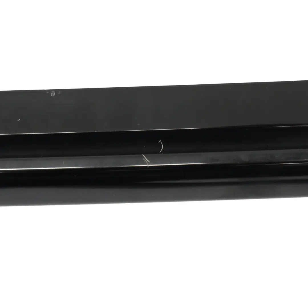 Moulure Barre Rail Toit Gauche Droite Set 61080771 pour BMW X5 E70 à propos du numéro de pièce 61080771-SET BMW X5 E70 Moulure Barre Rail Toit Gauche Droite Set 61080771 - SKU 61080771-SET - Numéro de pièce 61080771-SET