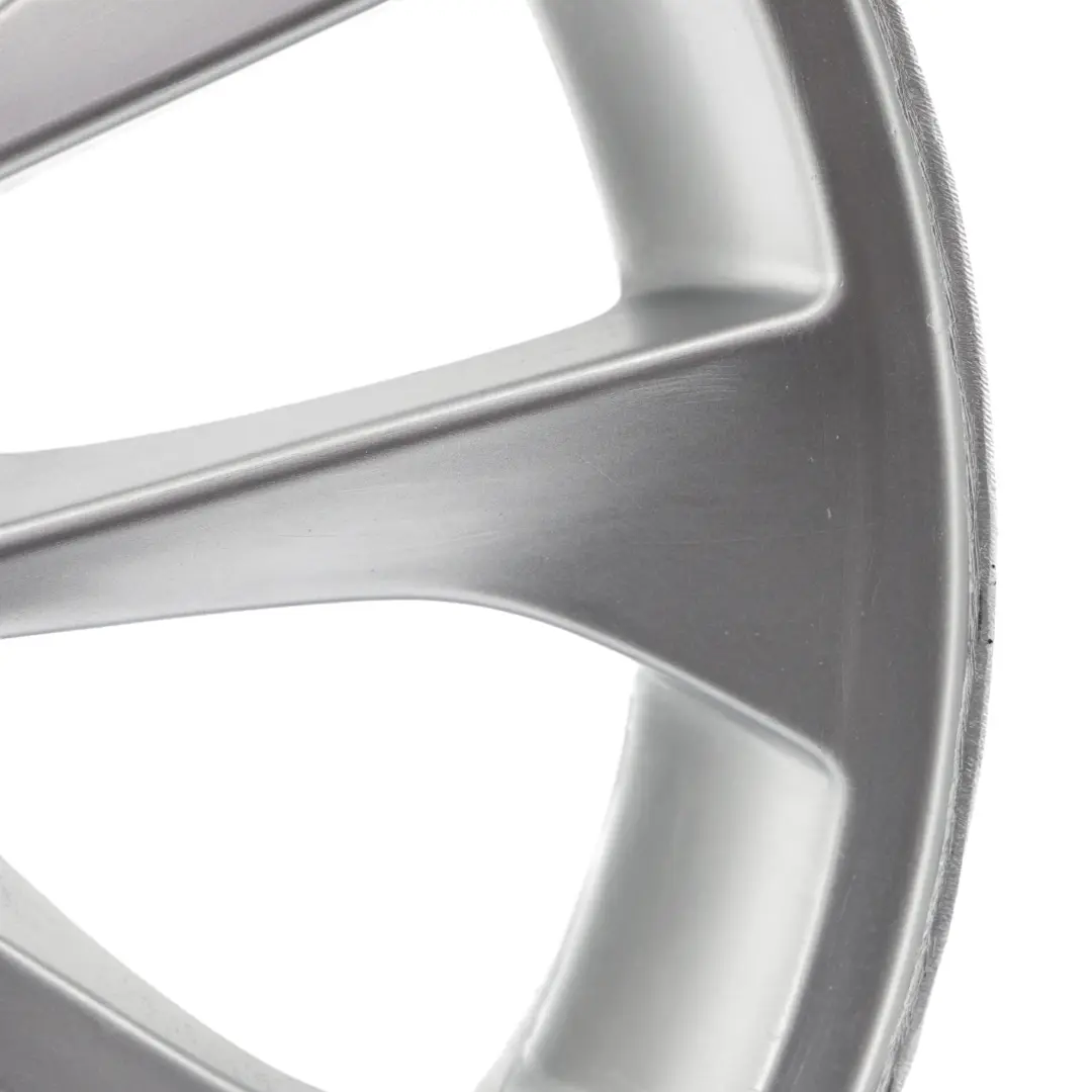 Llanta Aleación Plata 17" 7J ET:47 LA Doble Radio 98 para BMW E46 E87 con número de pieza 6757042 BMW E46 E87 Llanta Aleación Plata 17" 7J ET:47 LA Doble Radio 98 - SKU 6757042-3 - Número de pieza 6757042