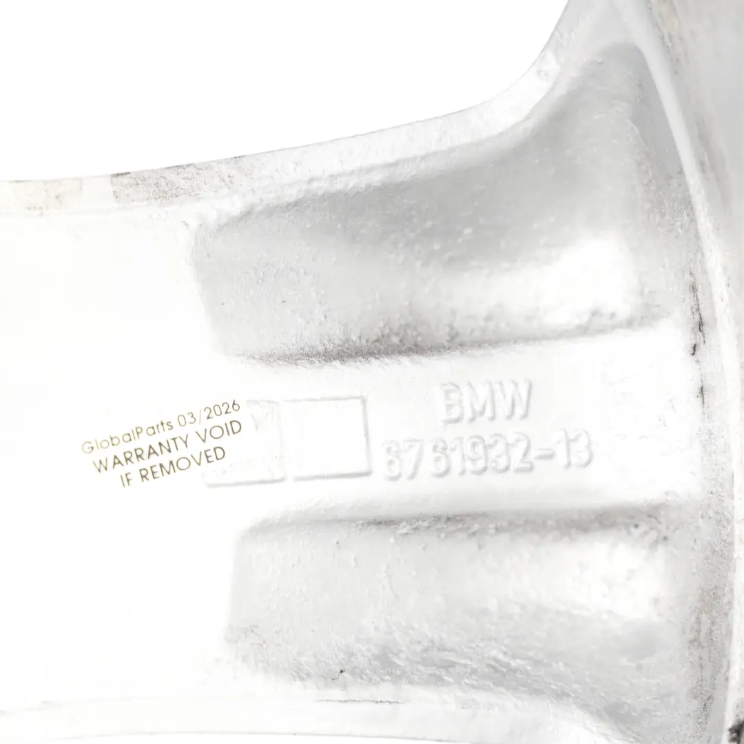 Cerchione Alufelge 19" Posteriore Ruota Raggi Stella 132 10J per BMW X5 E53 con numero di parte 6761932 BMW X5 E53 Cerchione Alufelge 19" Posteriore Ruota Raggi Stella 132 10J - SKU 6761932-2 - Numero di parte 6761932