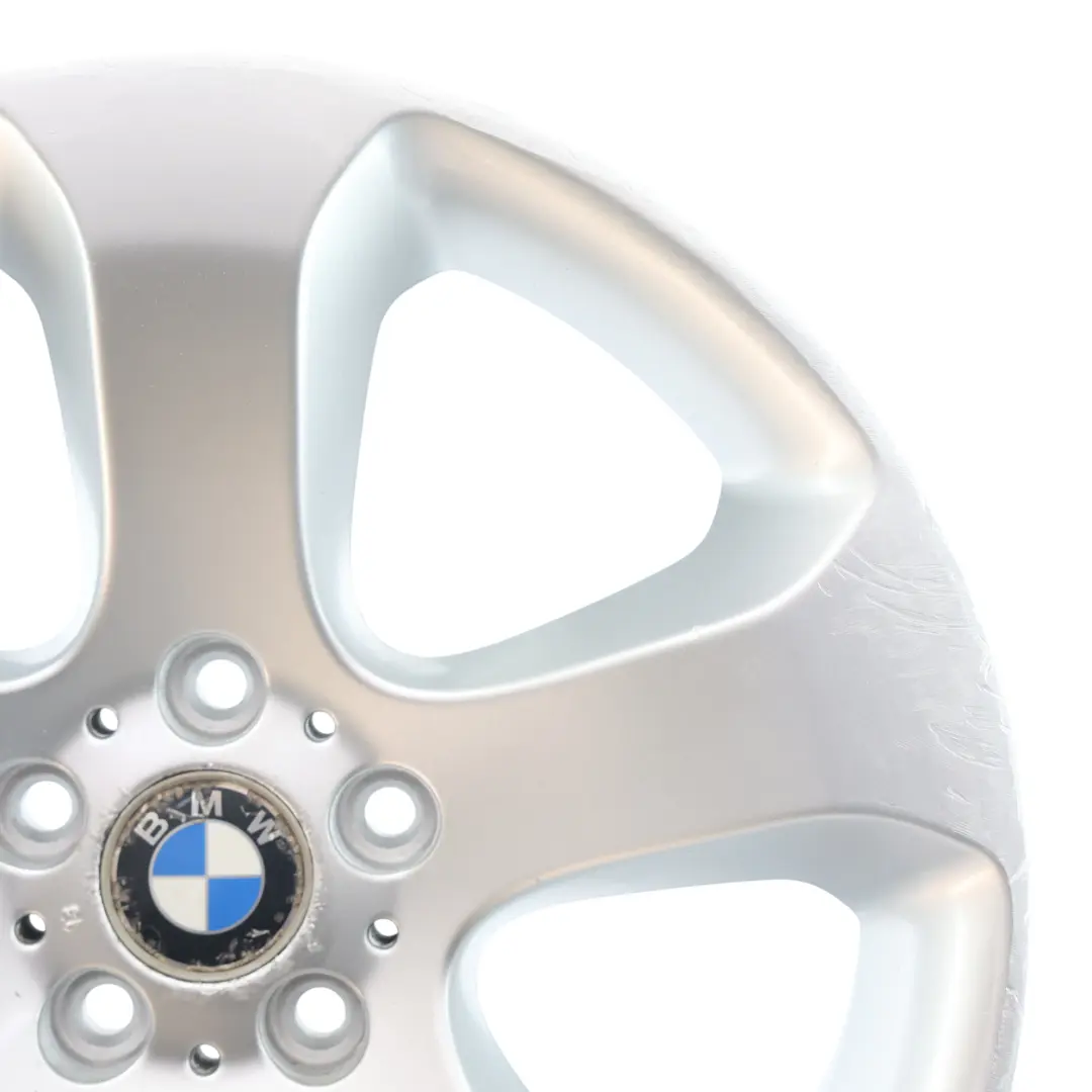 Felga Aluminiowa Tylna 19" 10J ET:45 Styling 132 Srebrna do BMW X5 E53 o numerze 6761932 BMW X5 E53 Felga Aluminiowa Tylna 19" 10J ET:45 Styling 132 Srebrna - SKU 6761932-2 - Numer Części 6761932
